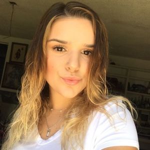 Meet your Posher, Kaylie